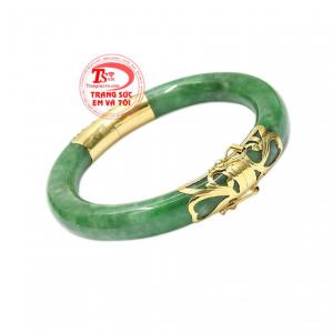 Vì vậy, cẩm thạch thường được sử dụng vừa là đồ trang sức sang trọng vừa là lá bùa cho mỗi người.