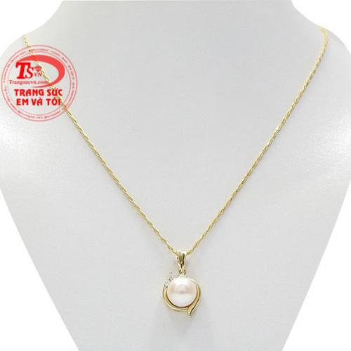 Bộ trang sức ngọc trai nữ tính