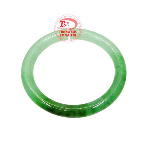 Vòng ngọc jadeite sang trọng