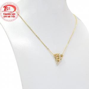 Bộ sản phẩm được chế tác theo công nghệ hiện đại mang tới một sản phẩm hoàn mỹ cho phái đẹp. 