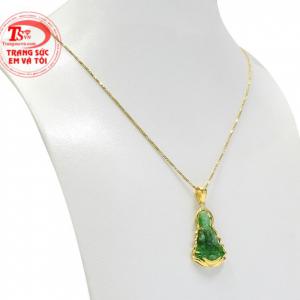 Sản phẩm mang lại nét thời trang, thanh lịch và sang trọng cho người đeo.