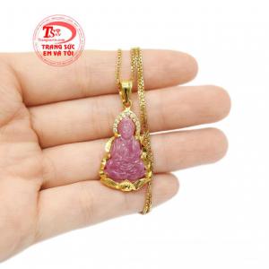 Bộ dây chuyền mặt quan âm là món quà tuyệt vời cho người thân và bạn bè vào những dịp ý nghĩa.