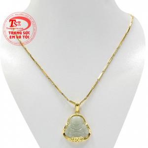 Bộ phật di lặc jadeite phát tài với kết hợp vàng tây cùng ngọc cẩm thạch thiên nhiên mang đến bộ trang sức đẹp và hợp phong thủy.