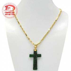 Bộ thánh giá cẩm thạch vàng tây được chế tác vô cùng tỉ mỉ ,và là sự kết hợp hài hòa giữa mặt dây thánh giá đá quý và dây chuyền chất lượng.