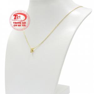 Trang sức có thiết kế nhỏ bé đang là xu hướng được giới trẻ yêu thích.