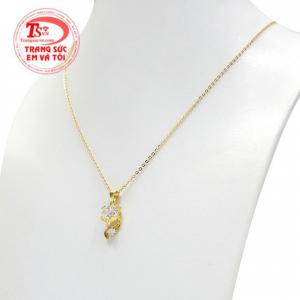 Thiết kế trẻ trung, hợp xu hướng, thích hợp với nhiều độ tuổi. 