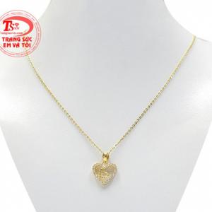 Bộ trang sức trái tim hạnh phúc là món quà ý nghĩa để dành tặng nửa kia của bạn. 