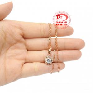 Bộ trang sức vàng hồng trang nhã nhận đặt chế tác theo yêu cầu.