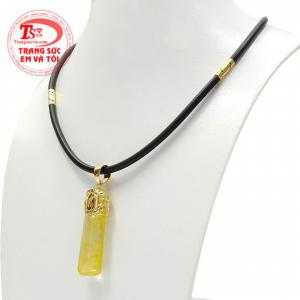  Thạch anh tóc vàng được biết đến là biểu tượng của sự giàu có, thịnh vượng. 