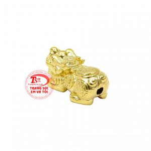 Charm tỳ hưu vàng cát tường giao hàng tận nơi.