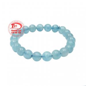 Chuỗi tay aquamarine 8 ly đẹp mang đến sự ôn hòa, cân bằng cảm xúc.