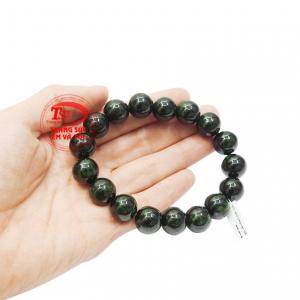 Đây là loại ngọc rất được yêu thích và thường dùng cho các vua chúa thời xưa. 