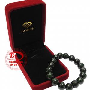 Sản phẩm phù hợp cho người mệnh mộc và mệnh hỏa.