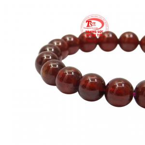 Đá này xua đi sự bất hạnh, mang lại hạnh phúc cho chủ nhân.