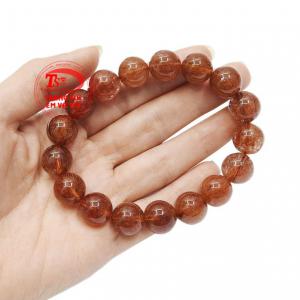 Với chuỗi tay này bạn có thể dành tặng cho người thân và bạn bè.