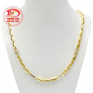 Dây chuyền nam phong cách vàng tây trẻ trung và hợp thời trang. 
