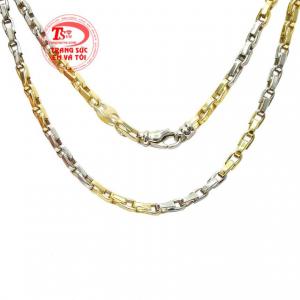 Sản phẩm nhập khẩu từ Italy, chế tác vàng tây 18k.