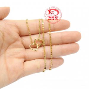 Dây chuyền trái tim gắn kết món quà yêu thương dành cho các nàng.