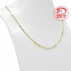Dây chuyền vàng là mẫu trang sức được ưa chuộng và sử dụng nhiều. 