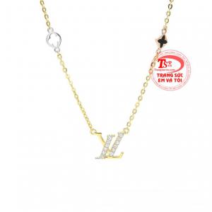 Dây chuyền vàng nữ thanh lịch được nhập khẩu từ Hàn Quốc. 