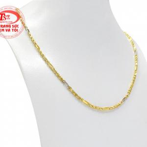 Với sản phẩm này phái mạnh có thể kết hợp với áo sơ mi cùng quần tây giúp toát lên vẻ thời thượng và nam tính.