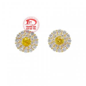 Hoa tai Sapphire vàng duyên dáng có giấy kiểm định uy tín đảm bảo chất lượng sản phẩm.