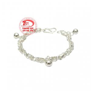 Lắc bạc trẻ em dễ thương được chế tác theo hình quả đậu ngộ nghĩnh