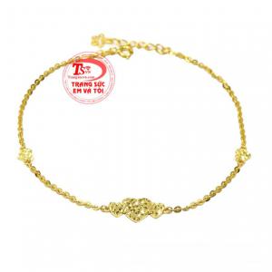 Lắc chân trái tim yêu thương được thiết kế với kiểu dáng nữ tính, đẹp mắt. 