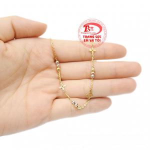 Lắc chân vàng thanh tú món quà tặng xinh yêu dành cho người thương của bạn.