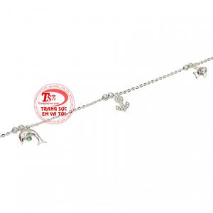 Các chàng trai có thể lựa chọn sản phẩm làm quà tặng cho bạn đời hay người yêu để bày tỏ tâm tư tình cảm, lời ước hẹn cùng cô ấy đi đến hết cuộc đời.