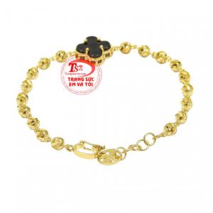 Mỗi một cô gái đều có vẻ đẹp riêng biệt và chiếc lắc tay này sẽ giúp các nàng được tỏa sáng hơn, tự tin hơn.