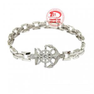 Lắc tay nam mỏ neo được chế tác độc đáo mang đến nét cá tính cho phái mạnh.