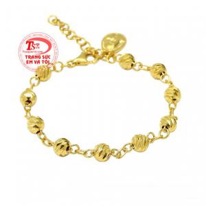 Lắc tay này sẽ là sự lựa chọn hoàn hảo dành cho những cô nàng theo phong cách nhẹ nhàng, nữ tính.