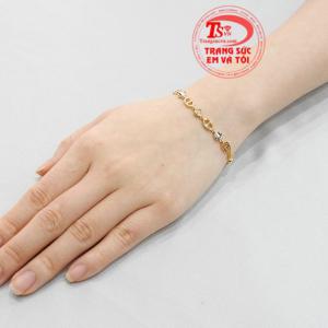 Lắc tay nữ trang nhã được bảo hành uy tín, giao hàng trên toàn quốc.