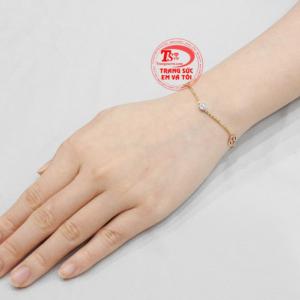 Nhận đặt chế tác theo yêu cầu của khách hàng.