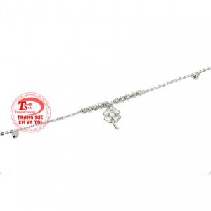 Đây cũng là lý do vì sao hình cỏ 4 lá xuất hiện rất nhiều trong các trang sức.