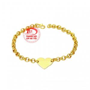 Lắc tay vàng trẻ em khắc tên được chế tác xinh xắn dành cho các bé gái. 