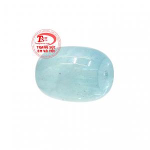 Aquamarine là viên đá dành cho người sinh tháng 3. 