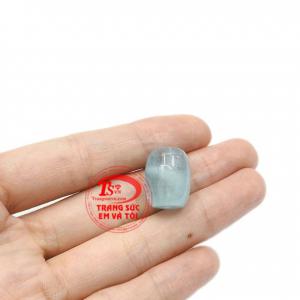 Lu thống aquamarine thiên nhiên có thể làm mặt dây hoặc lắc tay.