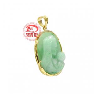 Chiếc mặt dây này sẽ là sự lựa chọn hoàn hảo dành cho những ai mang mệnh Mộc hay mệnh Hỏa.