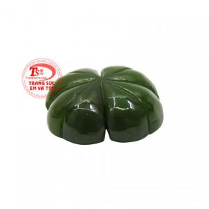 Cũng có thể nói loài cỏ này là biểu tượng của sự thành công, tài lộc. 