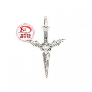 Thiết kế vô cùng ấn tượng và cá tính mang tới một chiếc mặt dây độc đáo cho người dùng