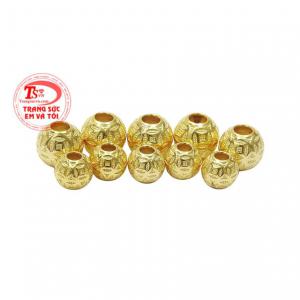 Vì vậy đã tạo nên cảm hứng sáng tạo cho các người thợ kim hoàn. 