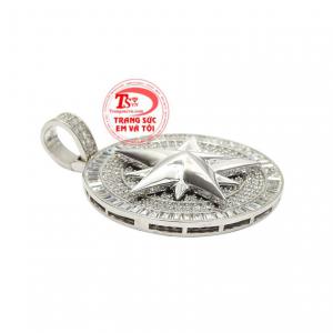 Từng chi tiết được kết hợp cách hài hòa mang đến vẻ sang trọng và lịch lãm.