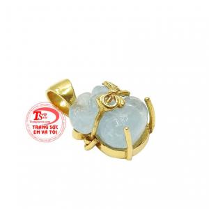 Chính vì vậy, bạn có thể dành tặng chiếc mặt dây này cho người thân hoặc bạn bè vào dịp sinh nhật. 