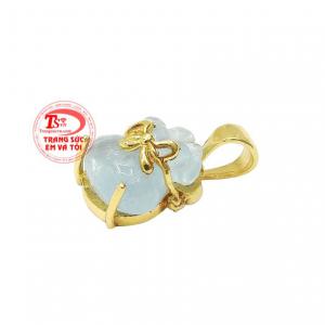 Trong phong thủy, viên đá này được coi là đá hộ mệnh cho những người sinh tháng 3. 