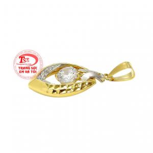 Mặt dây vàng tây sang trọng chế tác từ vàng tây 18k, bền đẹp với thời gian. 