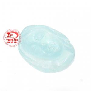 Sản phẩm chế tác từ đá aquamarine thiên nhiên, màu sắc trang nhã, phù hợp với nhiều độ tuổi.