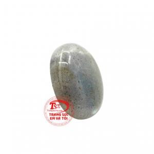 Không chỉ làm trang sức mà đá xà cừ còn có tác dụng hỗ trợ và điều trị một số bệnh về đường hô hấp.