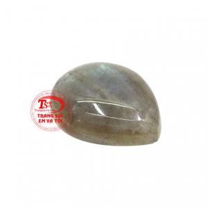 Mang trong mình năng lượng từ thiên nhiên giúp hộ mệnh, xua đuổi những điều tiêu cực, mang đến sự thư thái cho người dùng.